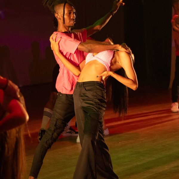 Fora do Ar - Barracão 2023-435